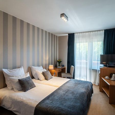 Hotel Nawigator Шавница Экстерьер фото